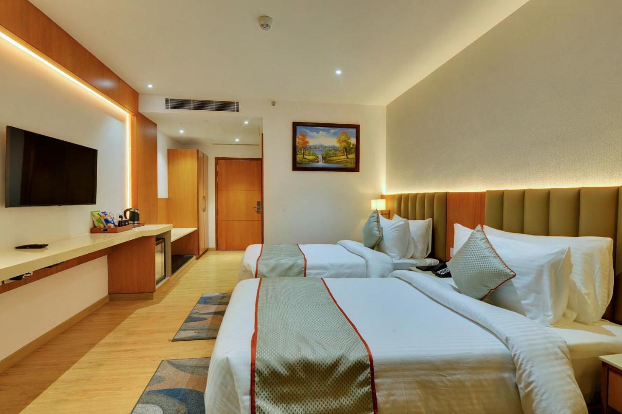 Clarion Hotel Bangalore Yesvantpur Zewnętrze zdjęcie