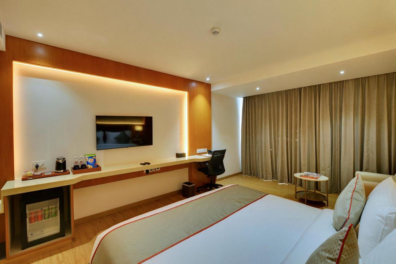 Clarion Hotel Bangalore Yesvantpur Zewnętrze zdjęcie