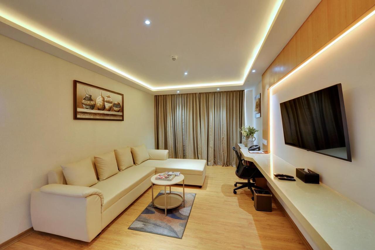 Clarion Hotel Bangalore Yesvantpur Zewnętrze zdjęcie