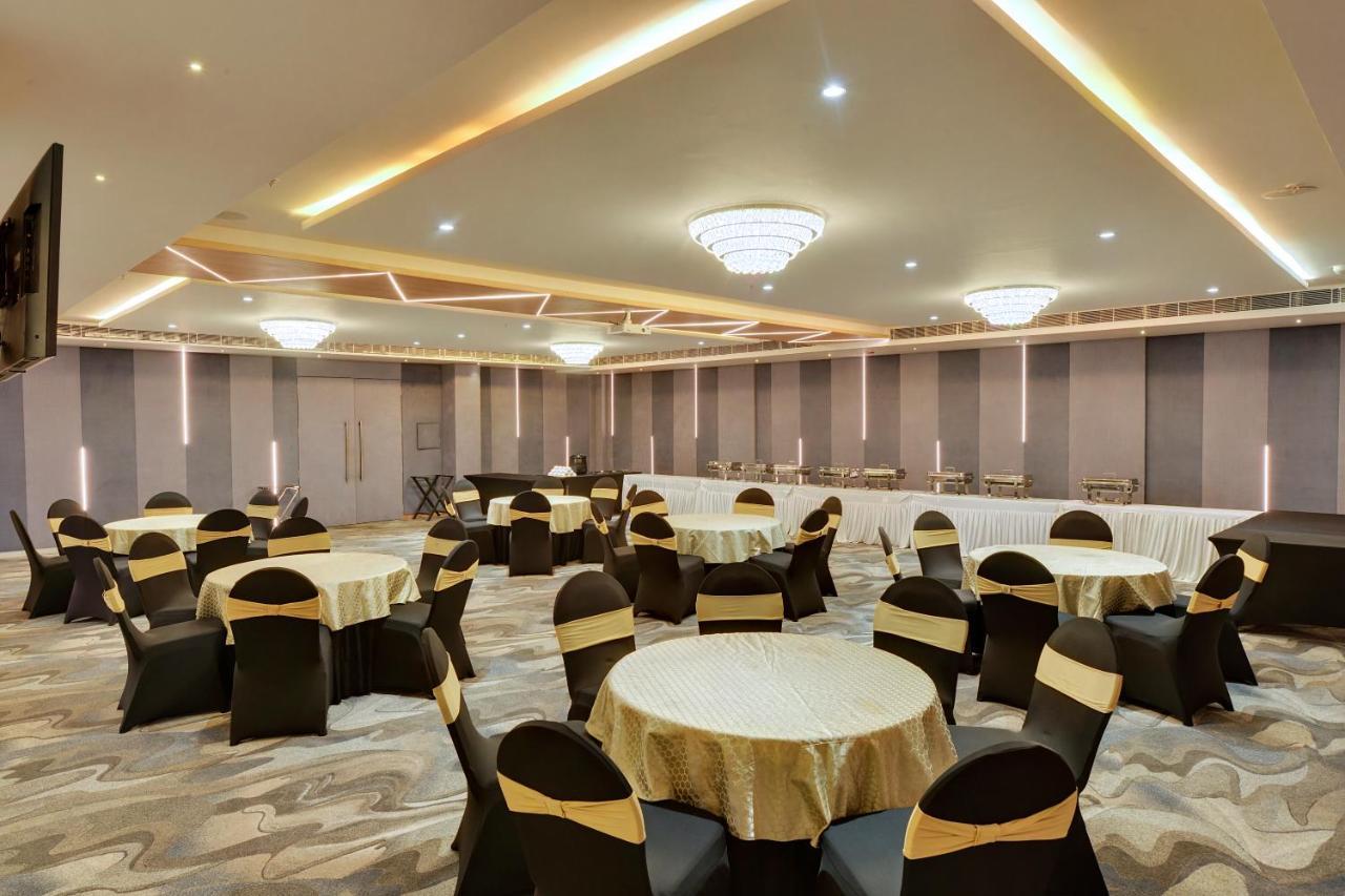 Clarion Hotel Bangalore Yesvantpur Zewnętrze zdjęcie